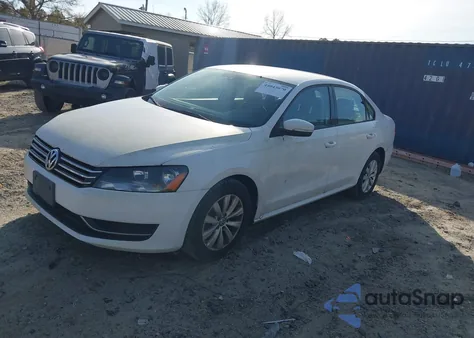2013 Volkswagen Passat S from USA, damaged, VIN 1VWAP7A39DC085326